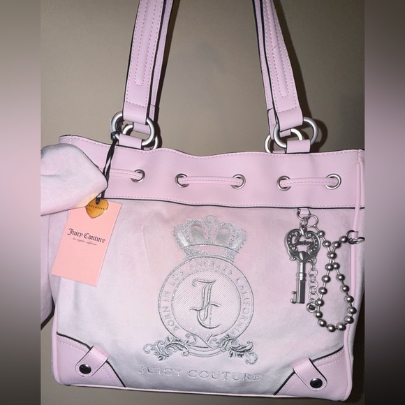 Juicy Couture Handbags - Juicy Couture Pink Daydreamer Tote Bag